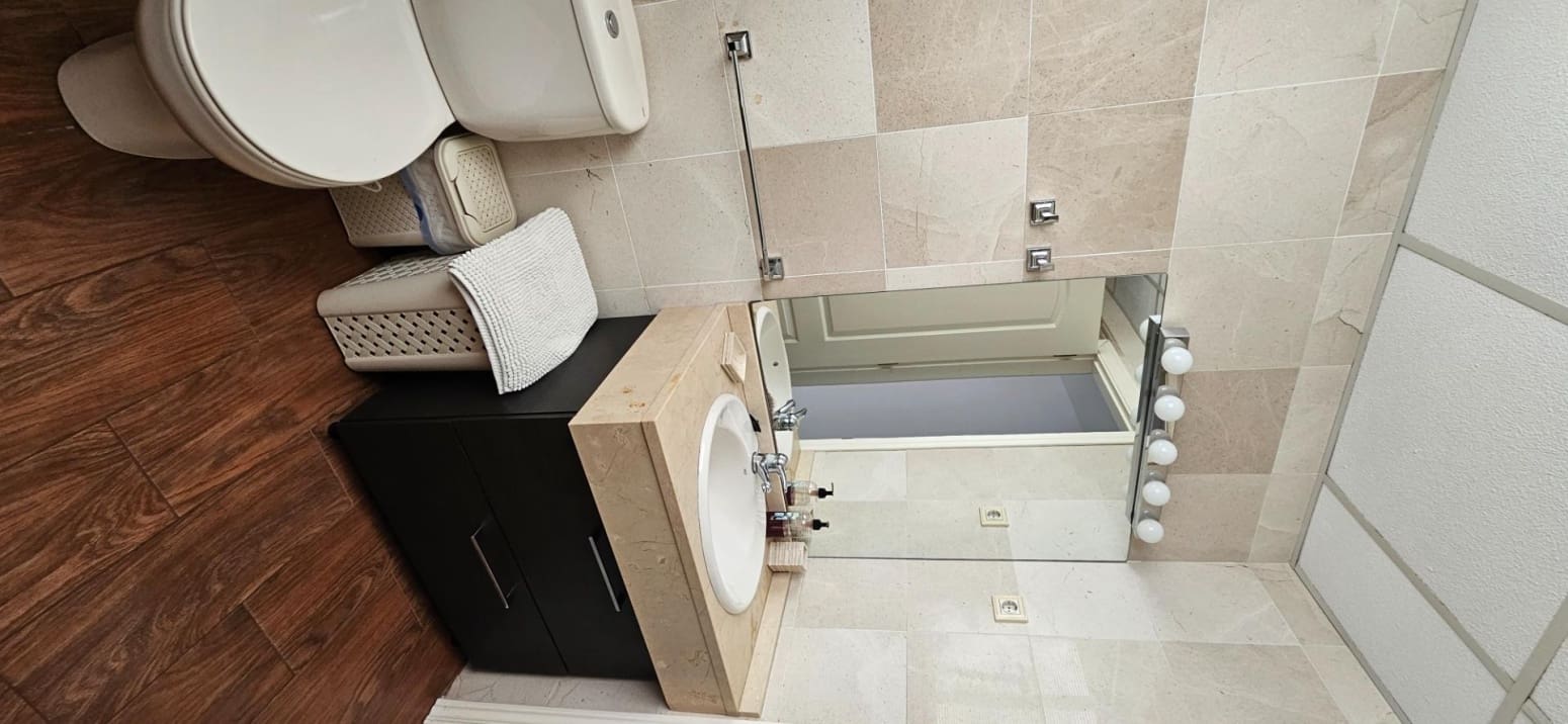 1 sovrum Lägenhet att hyra i Torremolinos med pool garage - 1 200 € (Ref: 10016607)