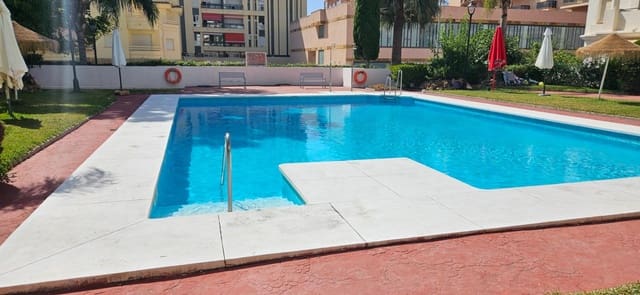 1 sovrum Lägenhet att hyra i Torremolinos med pool garage - 1 200 € (Ref: 10016607)