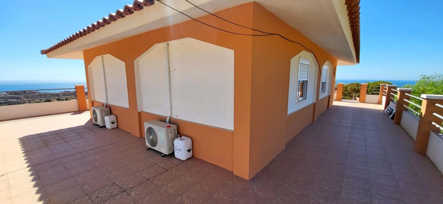 6 soverom Villa til salgs i Rincon de la Victoria - € 786 300 (Ref: 10016609)