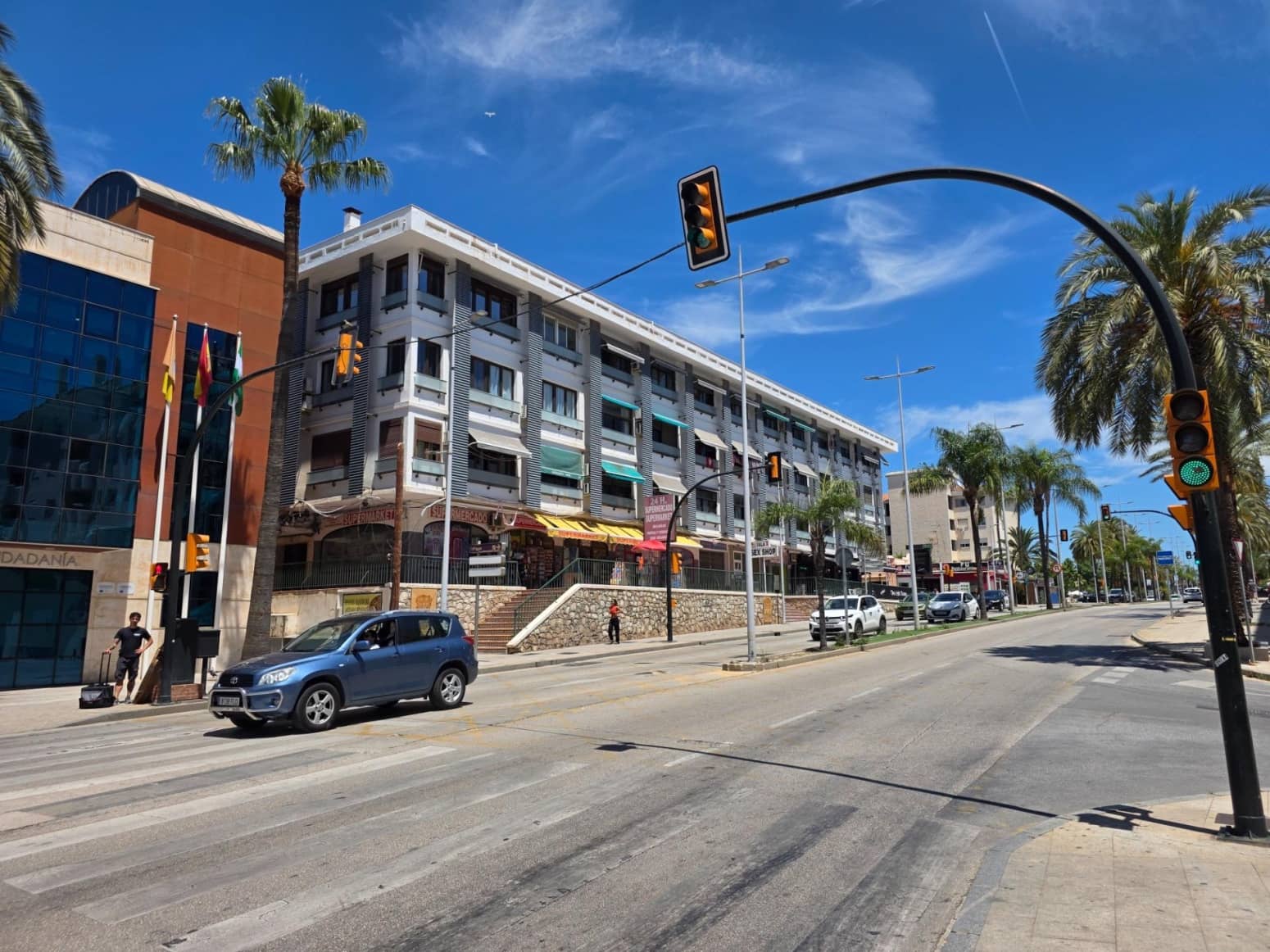 Piso de 2 habitaciones en Benalmádena en venta - 139.000 € (Ref: 10016611)