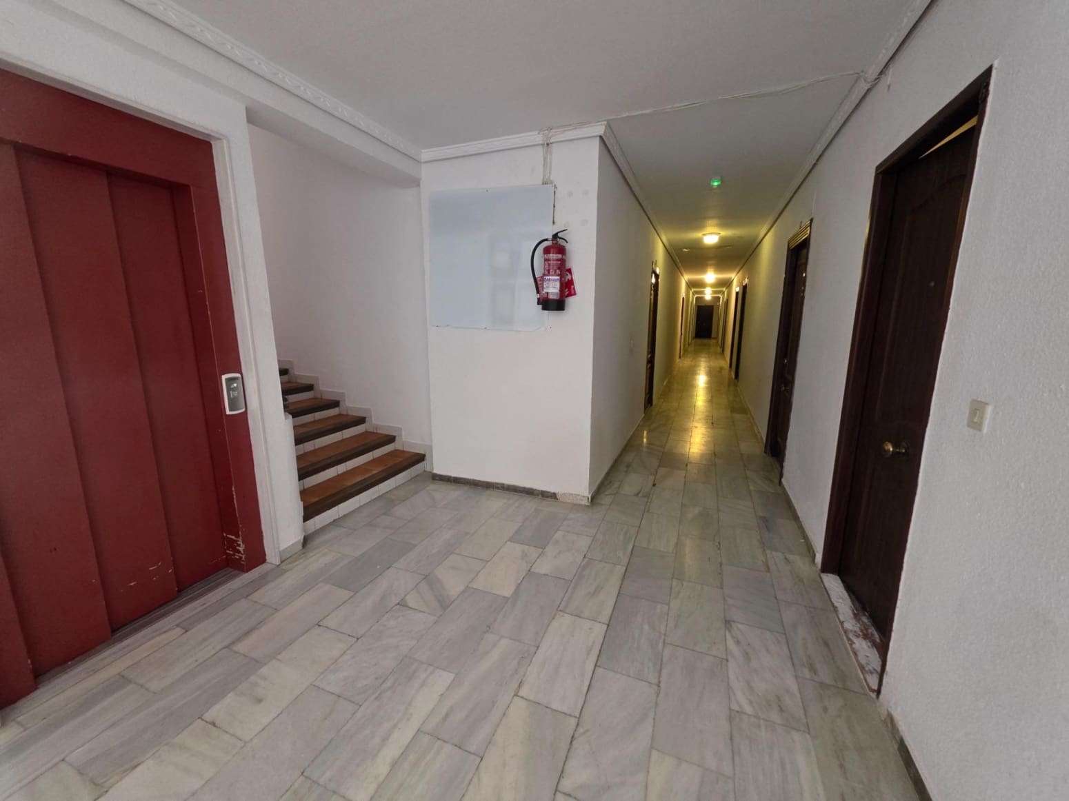 Piso de 2 habitaciones en Benalmádena en venta - 139.000 € (Ref: 10016611)