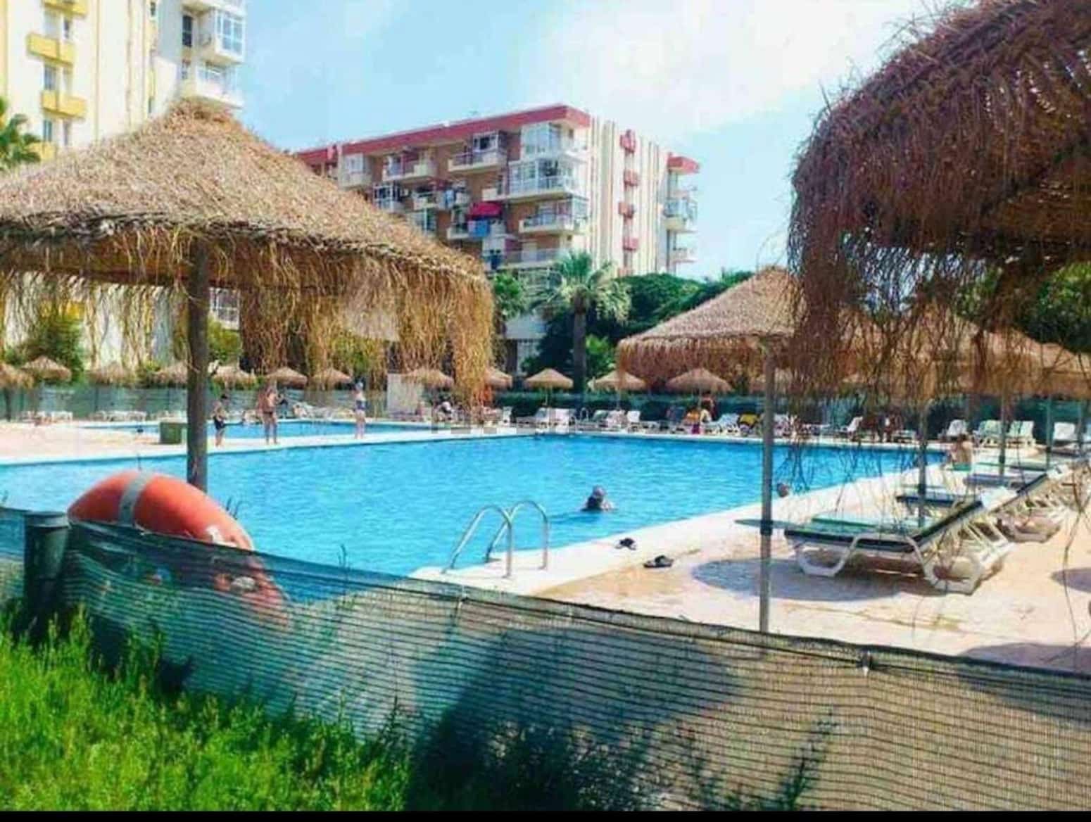Piso de 1 habitación en Benalmádena en venta - 223.000 € (Ref: 10016612)