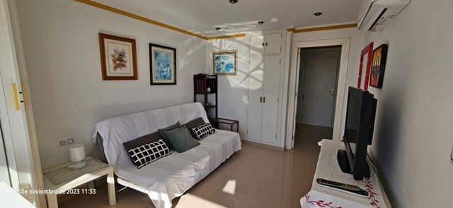 1 sovrum Lägenhet att hyra i Torremolinos - 1 500 € (Ref: 10016614)