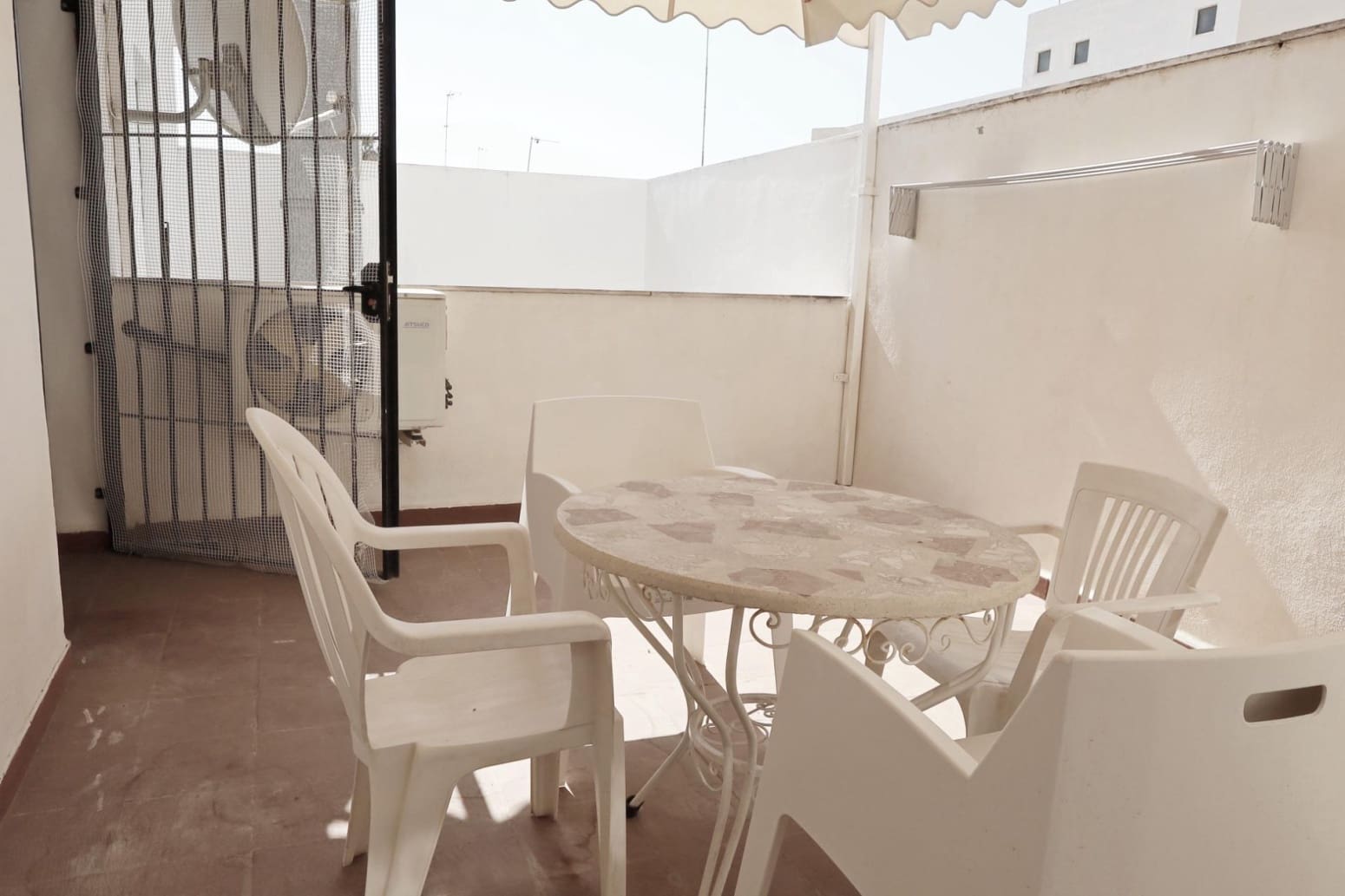 2 bedroom Flat for sale in Velez-Malaga with garage - € 410,000 (Ref: 10016615)