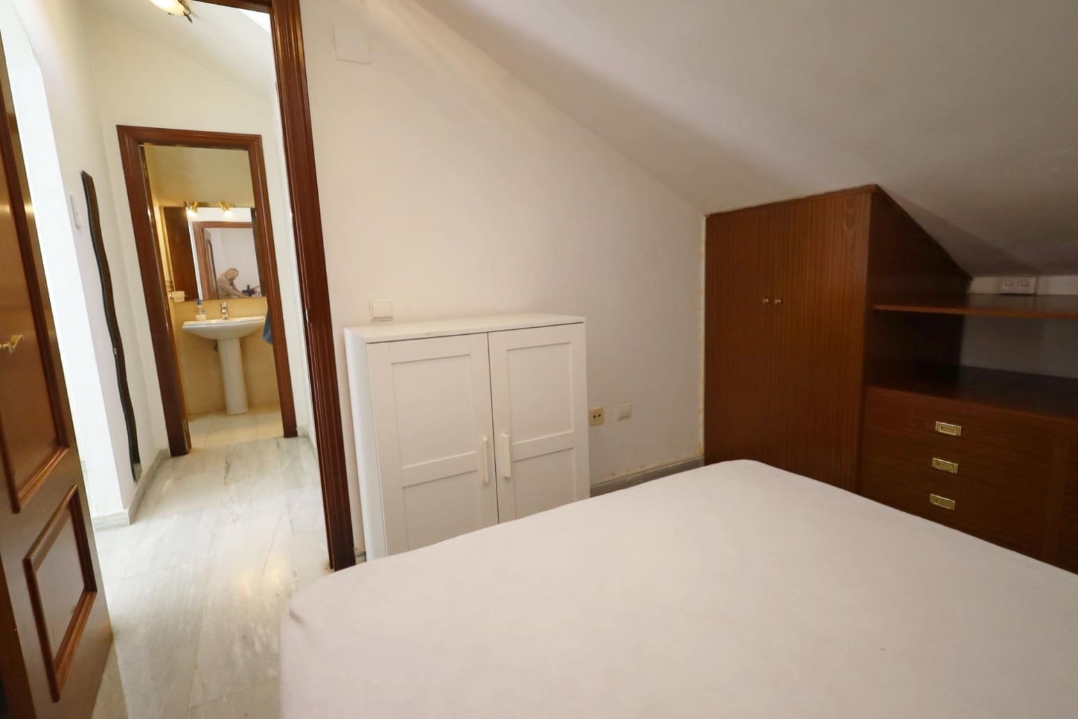 2 bedroom Flat for sale in Velez-Malaga with garage - € 410,000 (Ref: 10016615)