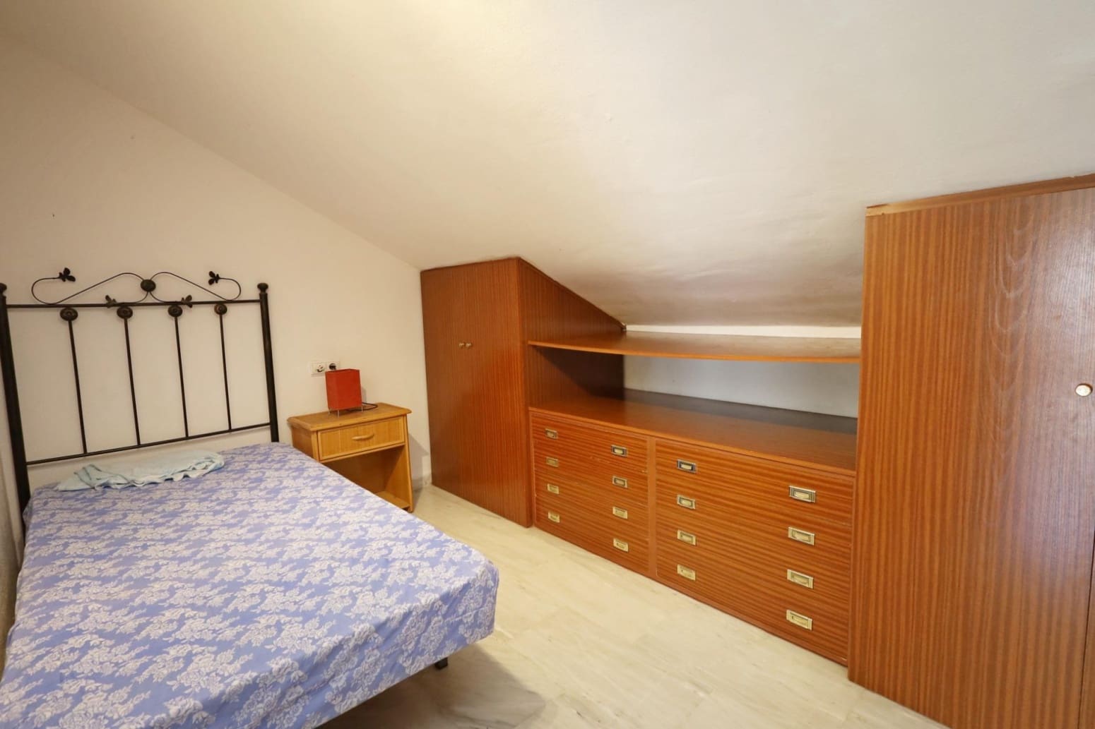 2 bedroom Flat for sale in Velez-Malaga with garage - € 410,000 (Ref: 10016615)