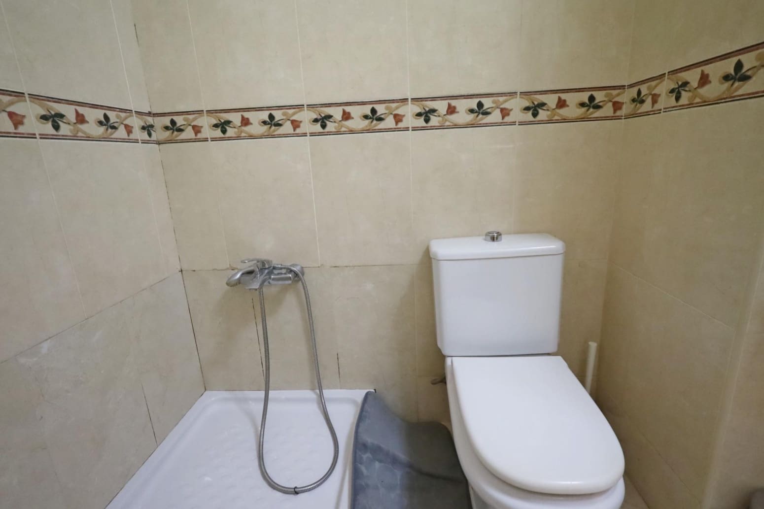 2 bedroom Flat for sale in Velez-Malaga with garage - € 410,000 (Ref: 10016615)