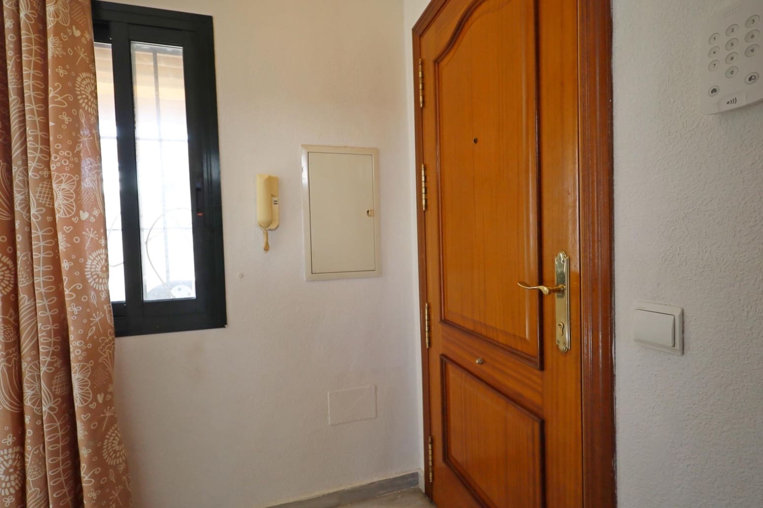 2 bedroom Flat for sale in Velez-Malaga with garage - € 410,000 (Ref: 10016615)