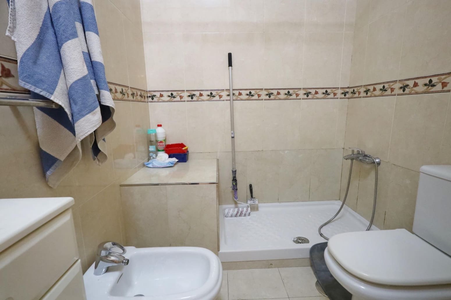 2 bedroom Flat for sale in Velez-Malaga with garage - € 410,000 (Ref: 10016615)