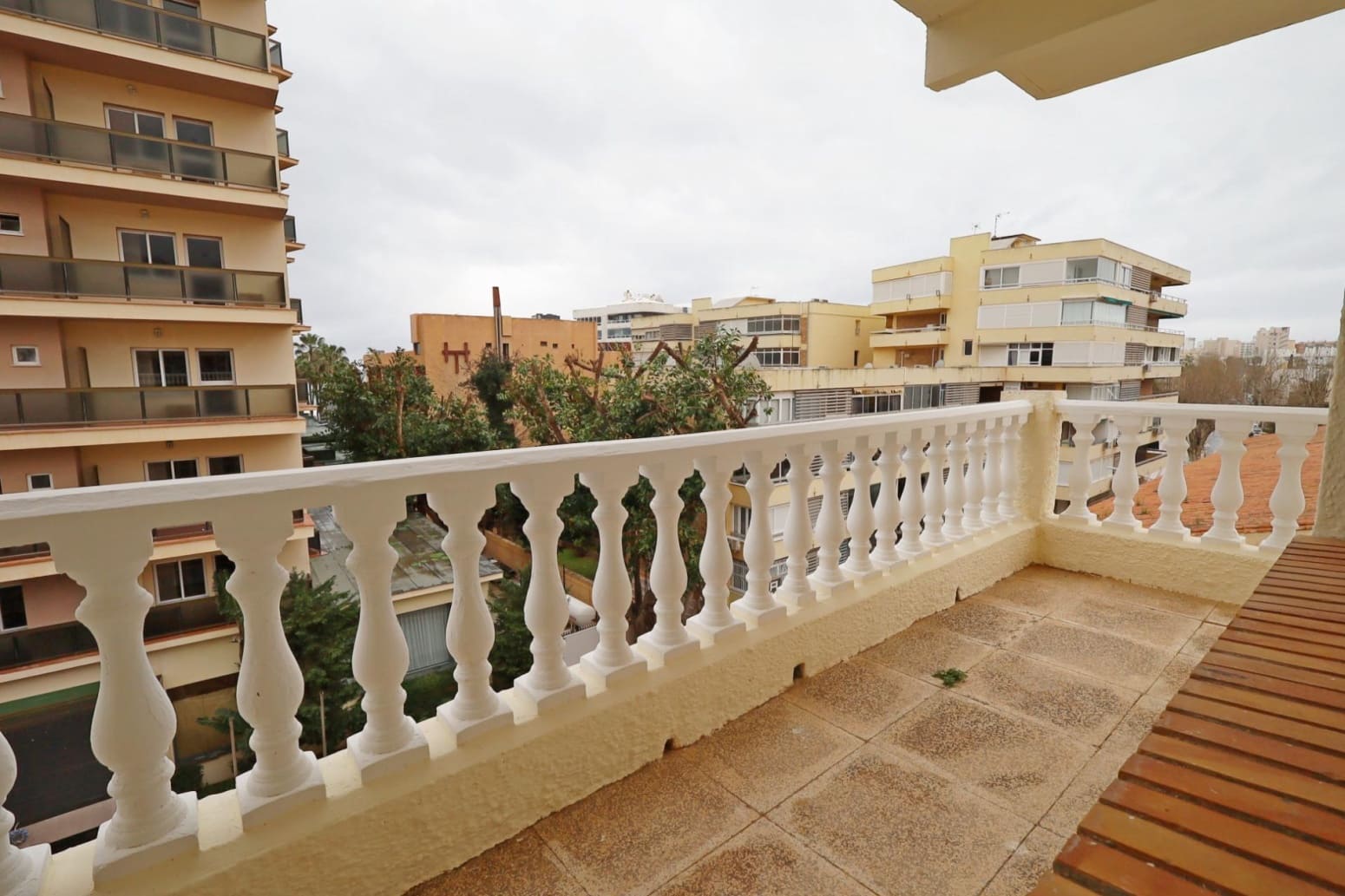 Piso de 1 habitación en Torremolinos en venta - 220.000 € (Ref: 10016619)