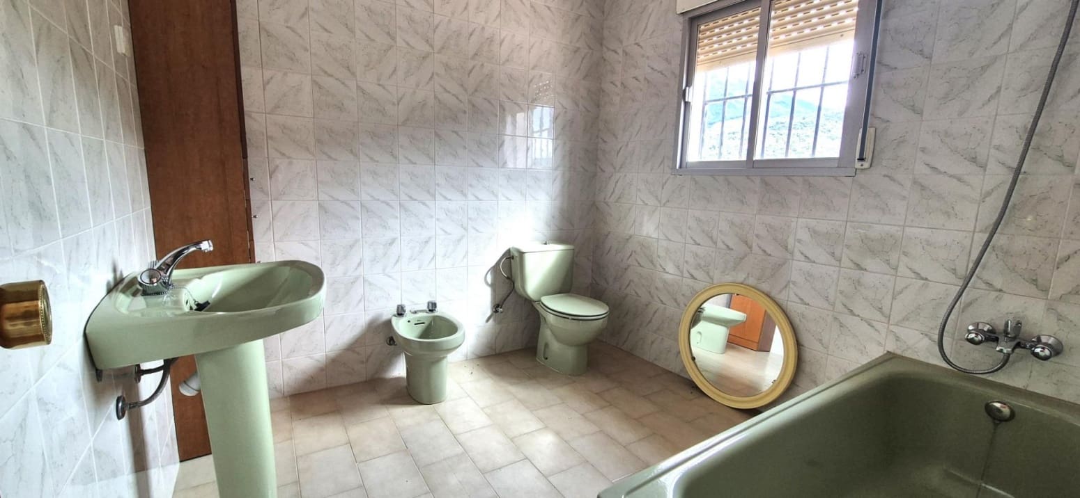 6 camera da letto Villa in vendita in Alcaucin con garage - 349.000 € (Rif: 10016621)