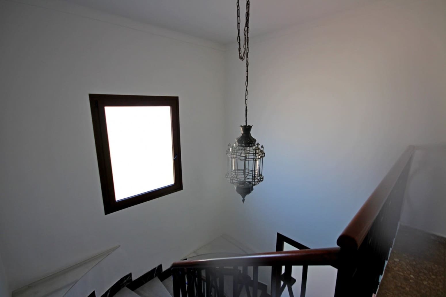 8 bedroom Villa for sale in Velez-Malaga with garage - € 1,225,000 (Ref: 10016622)