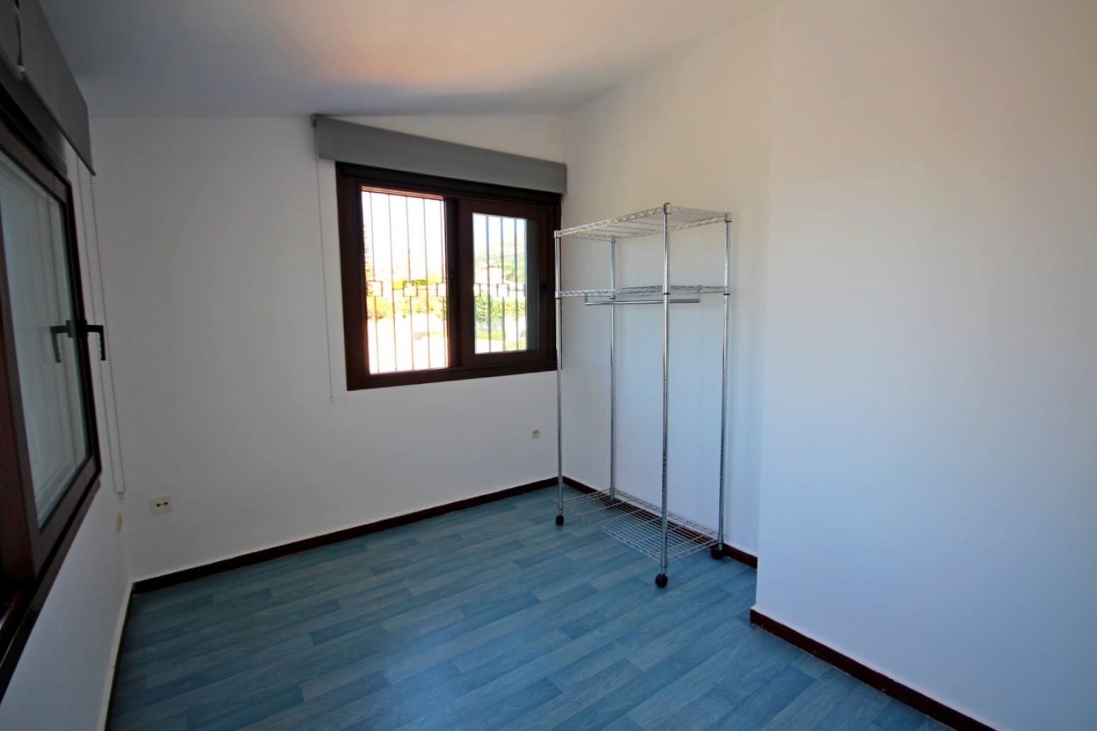 8 bedroom Villa for sale in Velez-Malaga with garage - € 1,225,000 (Ref: 10016622)