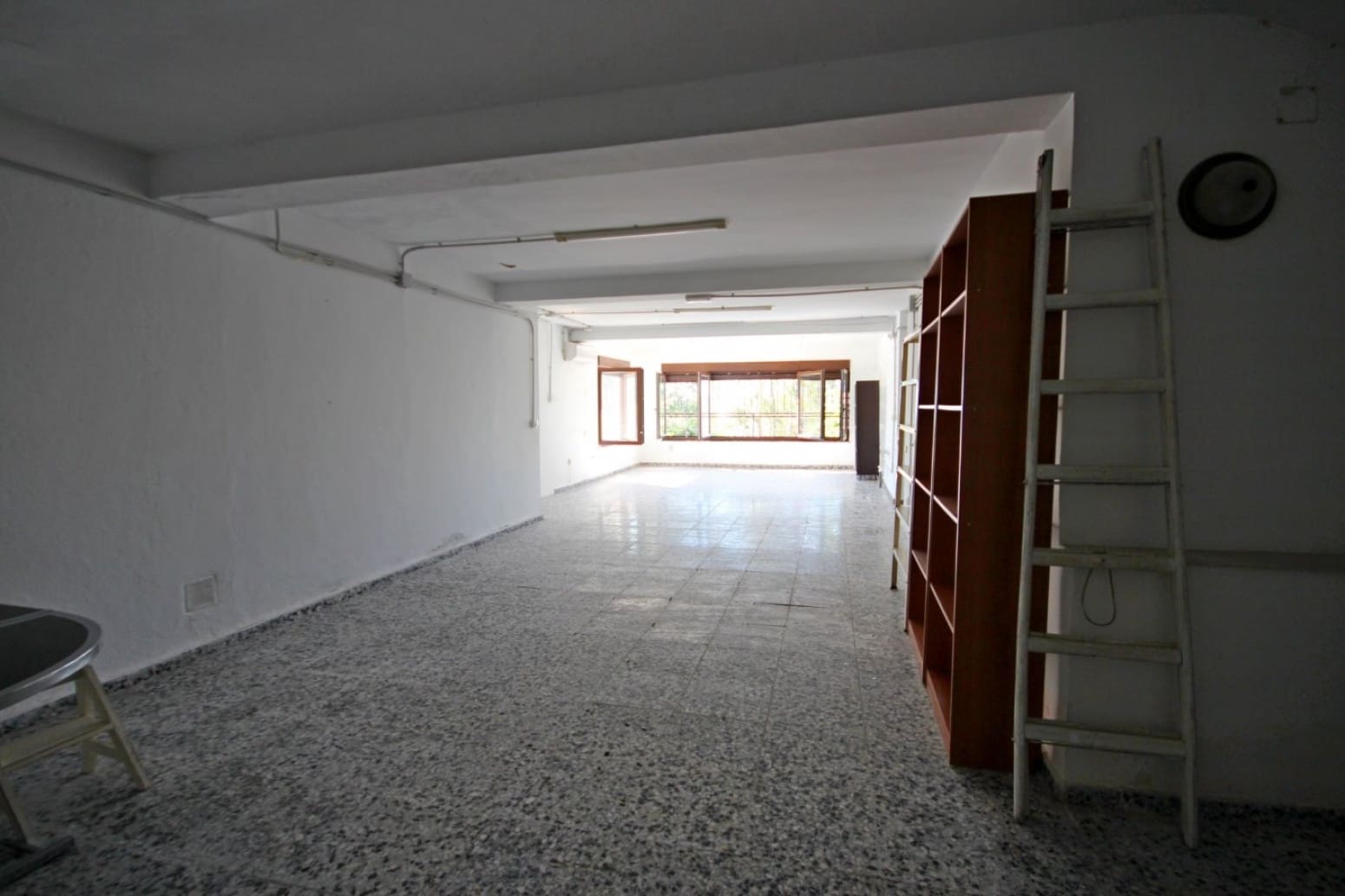 8 bedroom Villa for sale in Velez-Malaga with garage - € 1,225,000 (Ref: 10016622)