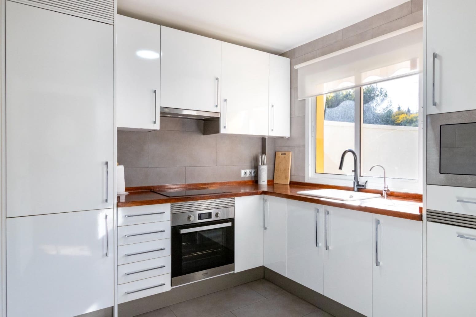 Chalet de 3 habitaciones en Benalmádena en venta con garaje - 449.000 € (Ref: 10023022)