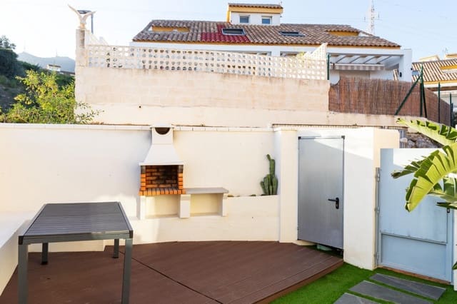 Chalet de 3 habitaciones en La Capellanía - El Higuerón, Benalmádena en venta con garaje - 449.000 € (Ref: 10023022)