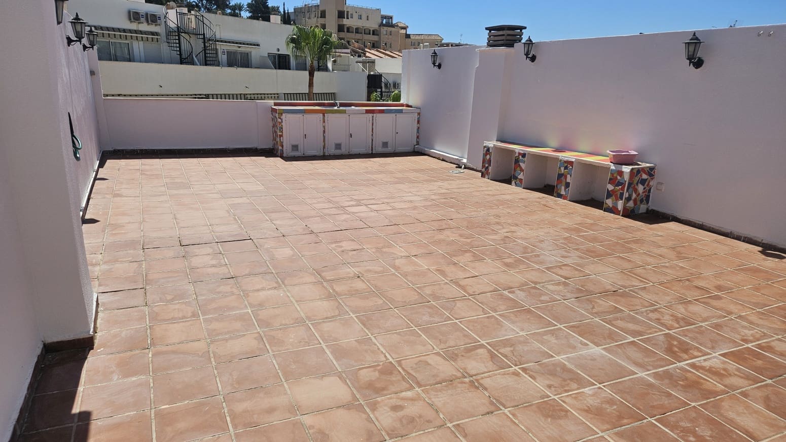 2 makuuhuone Asunto vuokrattavana paikassa Benalmadena Costa mukana uima-altaan 
autotalli - 1 350 € (Ref: 10023260)