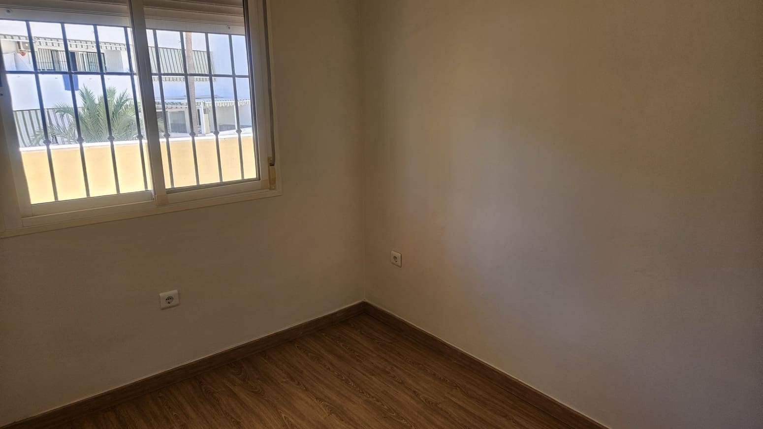 2 makuuhuone Asunto vuokrattavana paikassa Benalmadena Costa mukana uima-altaan 
autotalli - 1 350 € (Ref: 10023260)