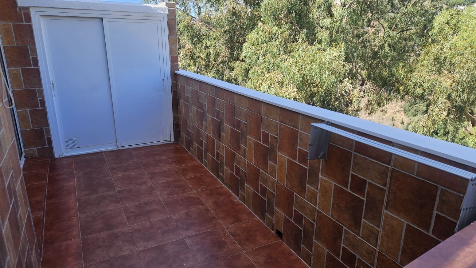 2 makuuhuone Asunto vuokrattavana paikassa Benalmadena Costa mukana uima-altaan 
autotalli - 1 350 € (Ref: 10023260)