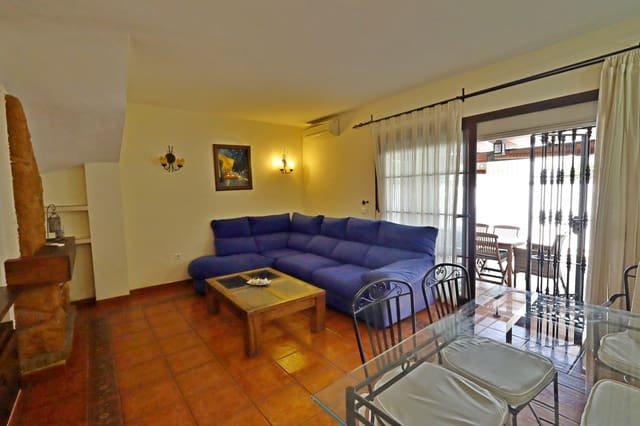 Villa/Maison de 4 chambres à louer à Las Lagunas de Mijas, Mijas avec piscine garage - 2 300 € (Ref: 10023385)