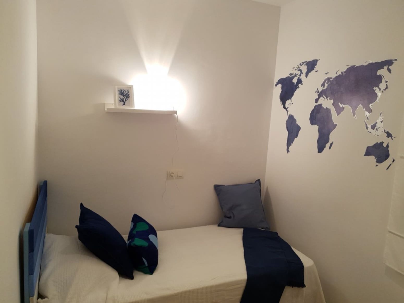 2 slaapkamer Flat te huur in Torremolinos met zwembad - € 1.350 (Ref: 10035840)