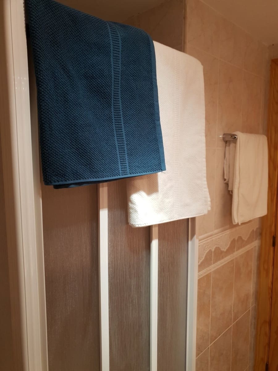 2 slaapkamer Flat te huur in Torremolinos met zwembad - € 1.350 (Ref: 10035840)