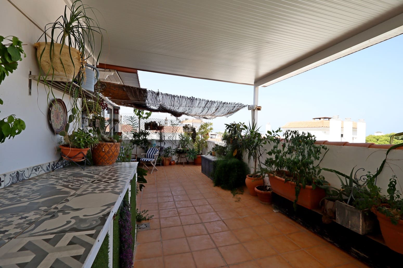 2 slaapkamer Flat te huur in Torremolinos met zwembad garage - € 1.600 (Ref: 10042245)