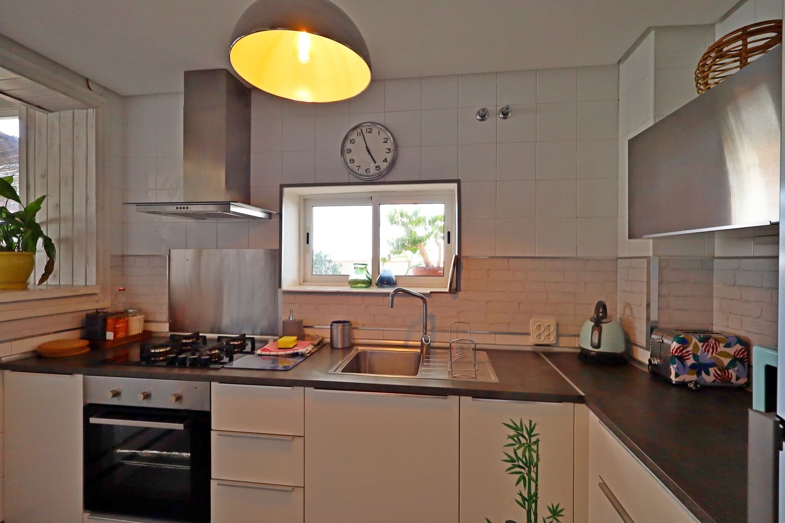 2 slaapkamer Flat te huur in Torremolinos met zwembad garage - € 1.600 (Ref: 10042245)