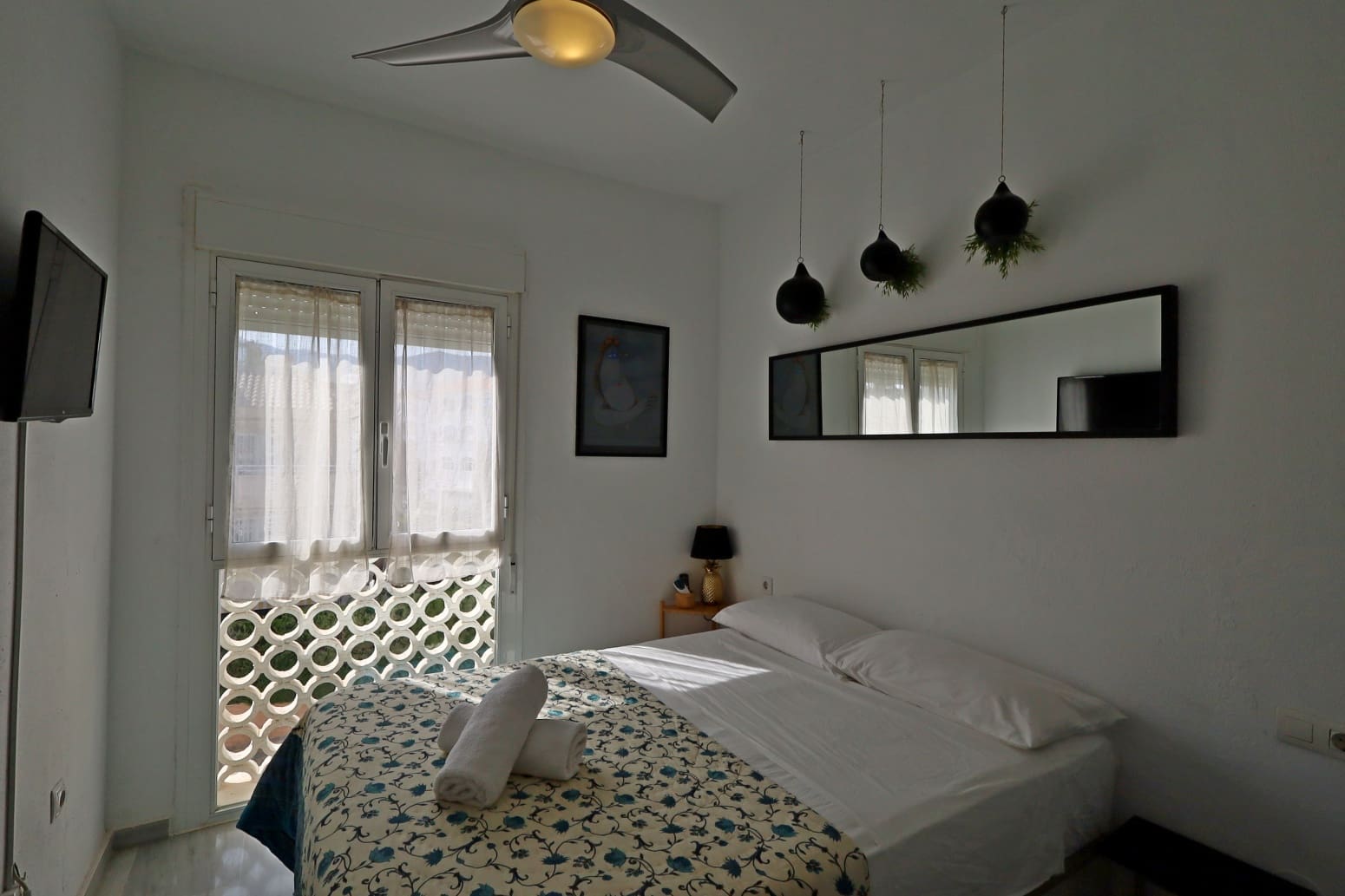 2 slaapkamer Flat te huur in Torremolinos met zwembad garage - € 1.600 (Ref: 10042245)