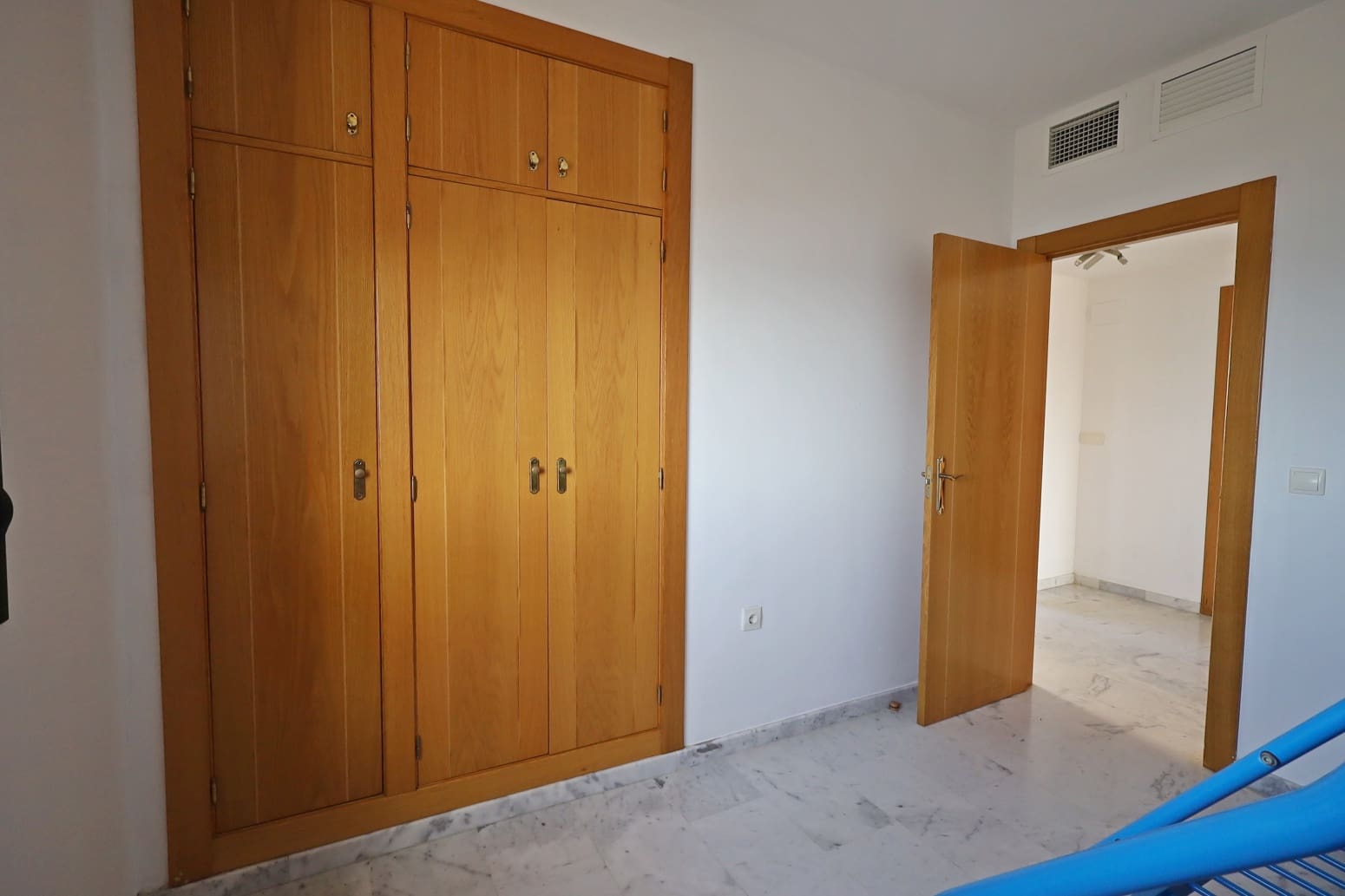 3 bedroom Flat for sale in Benalmadena Costa with pool garage - € 499,000 (Ref: 10042312)