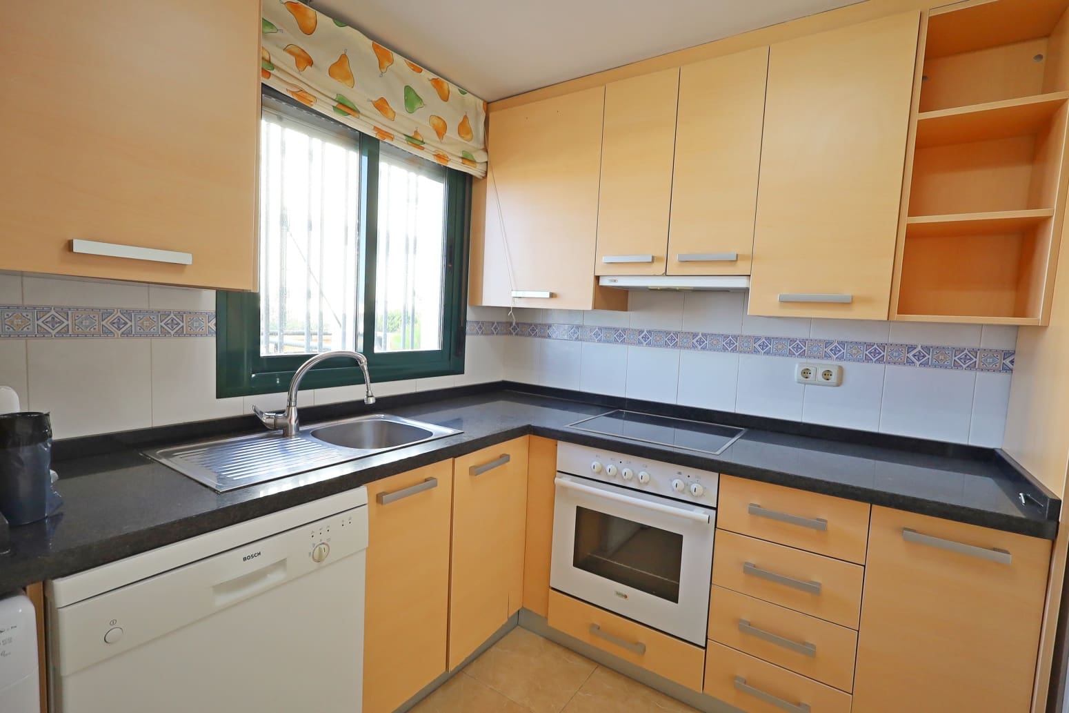 3 bedroom Flat for sale in Benalmadena Costa with pool garage - € 499,000 (Ref: 10042312)