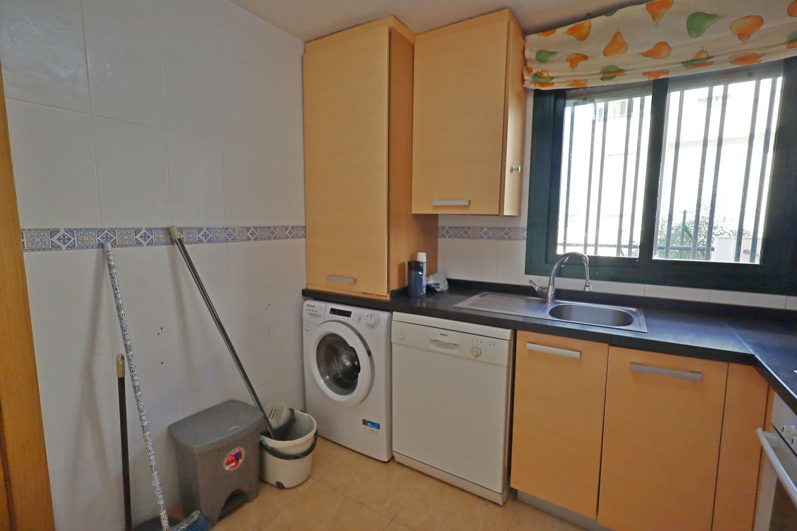 3 bedroom Flat for sale in Benalmadena Costa with pool garage - € 499,000 (Ref: 10042312)