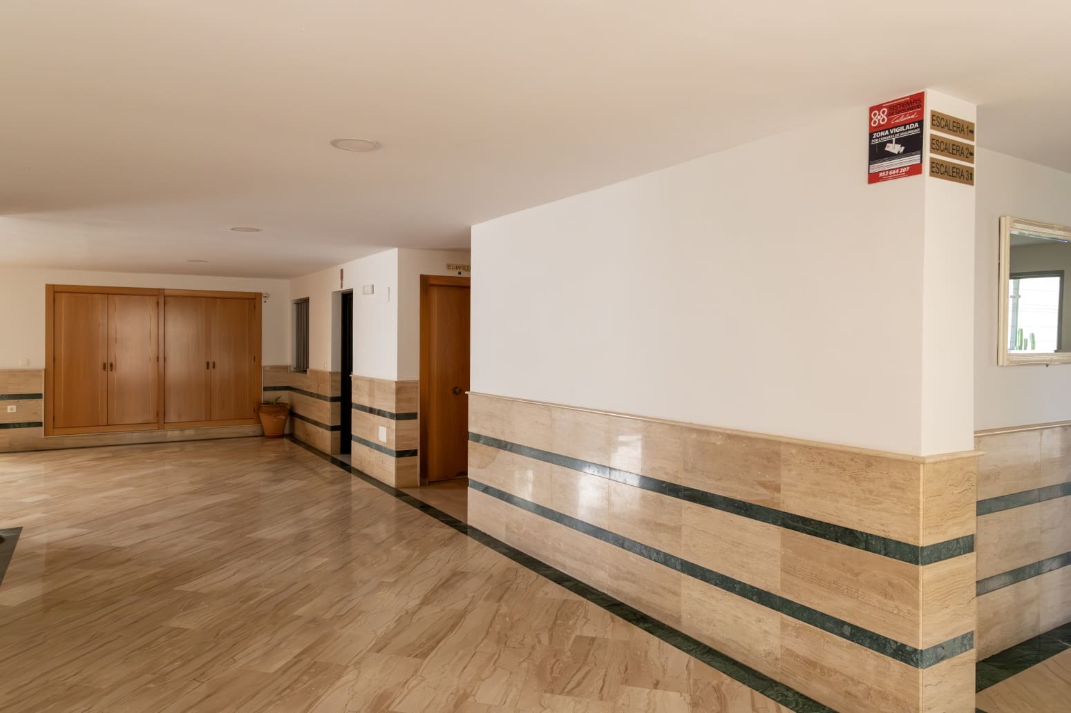 3 slaapkamer Flat te koop in Benalmadena Costa met zwembad garage - € 499.000 (Ref: 10042312)