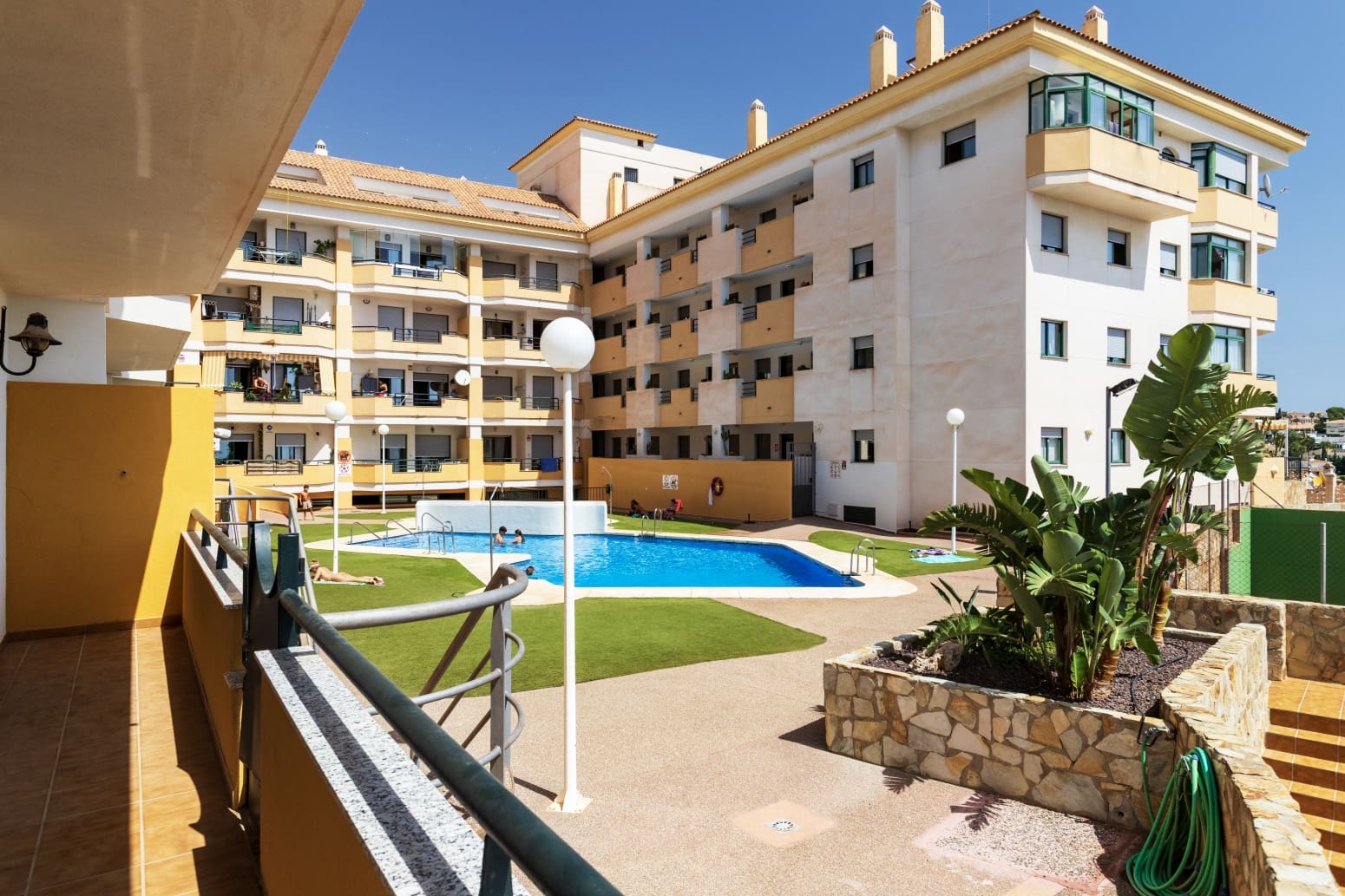 3 slaapkamer Flat te koop in Benalmadena Costa met zwembad garage - € 499.000 (Ref: 10042312)