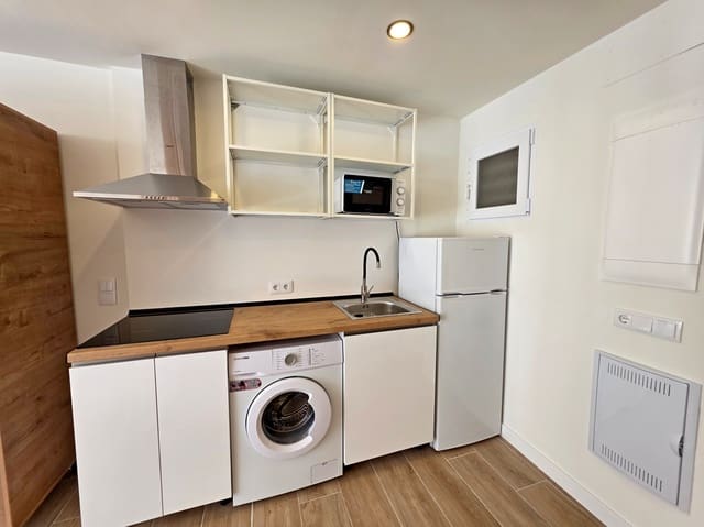 Flat te huur in Arroyo de la Miel, Benalmádena met zwembad - € 1.100 (Ref: 10048389)