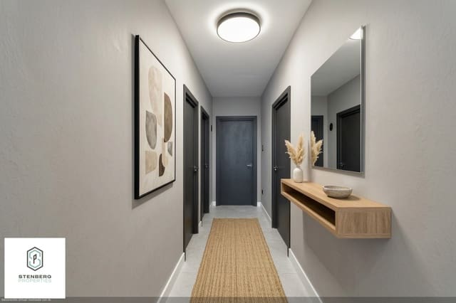 4 soveværelse Lejlighed til salg i Playa Bajadilla - Puertos, Marbella - € 530.000 (Ref: 10054461)