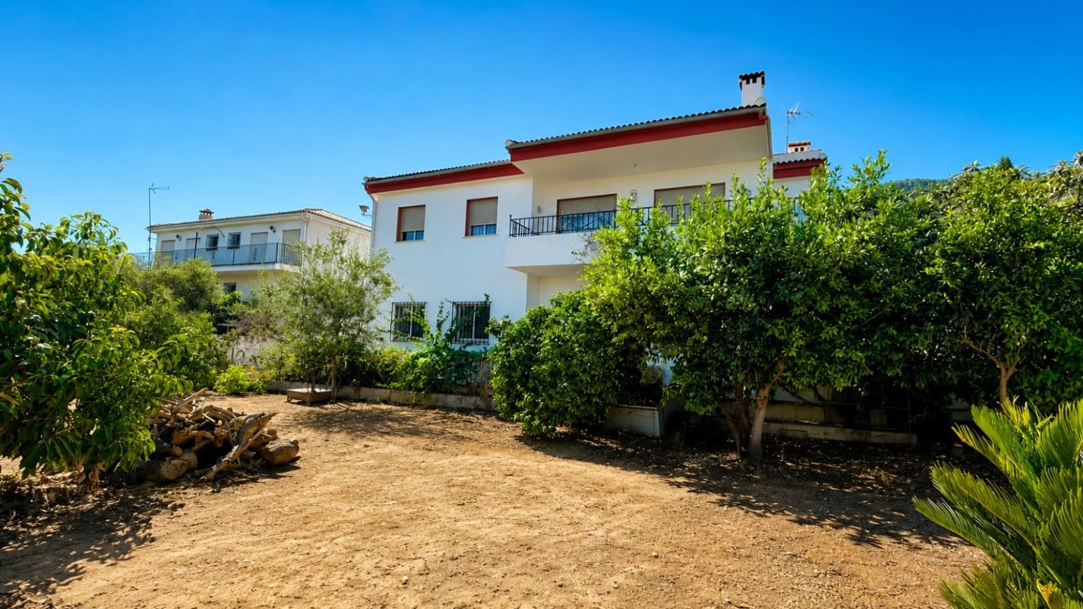 3 soveværelse Villa til salg i Alhaurin de la Torre med swimmingpool garage - € 890.000 (Ref: 10080245)
