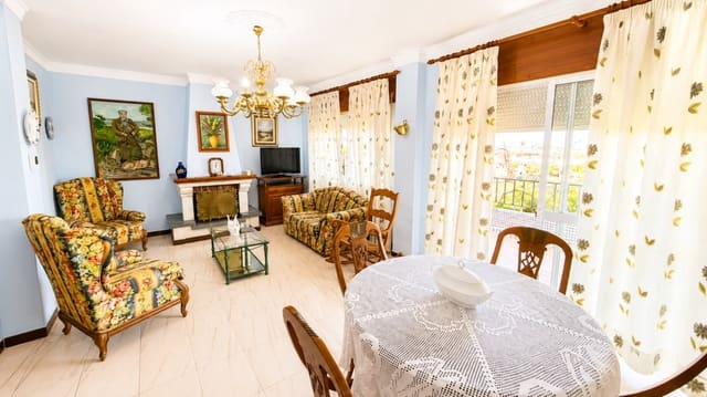 3 soveværelse Villa til salg i Alhaurín de la Torre med swimmingpool garage - € 890.000 (Ref: 10080245)
