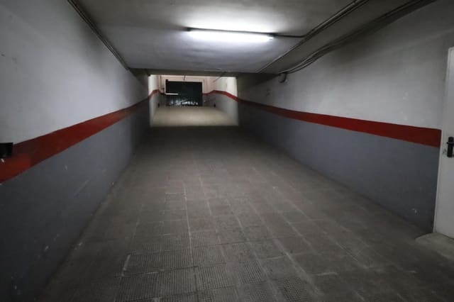 Garage à vendre à Centro ciudad, Fuengirola - 29 500 € (Ref: 10098553)
