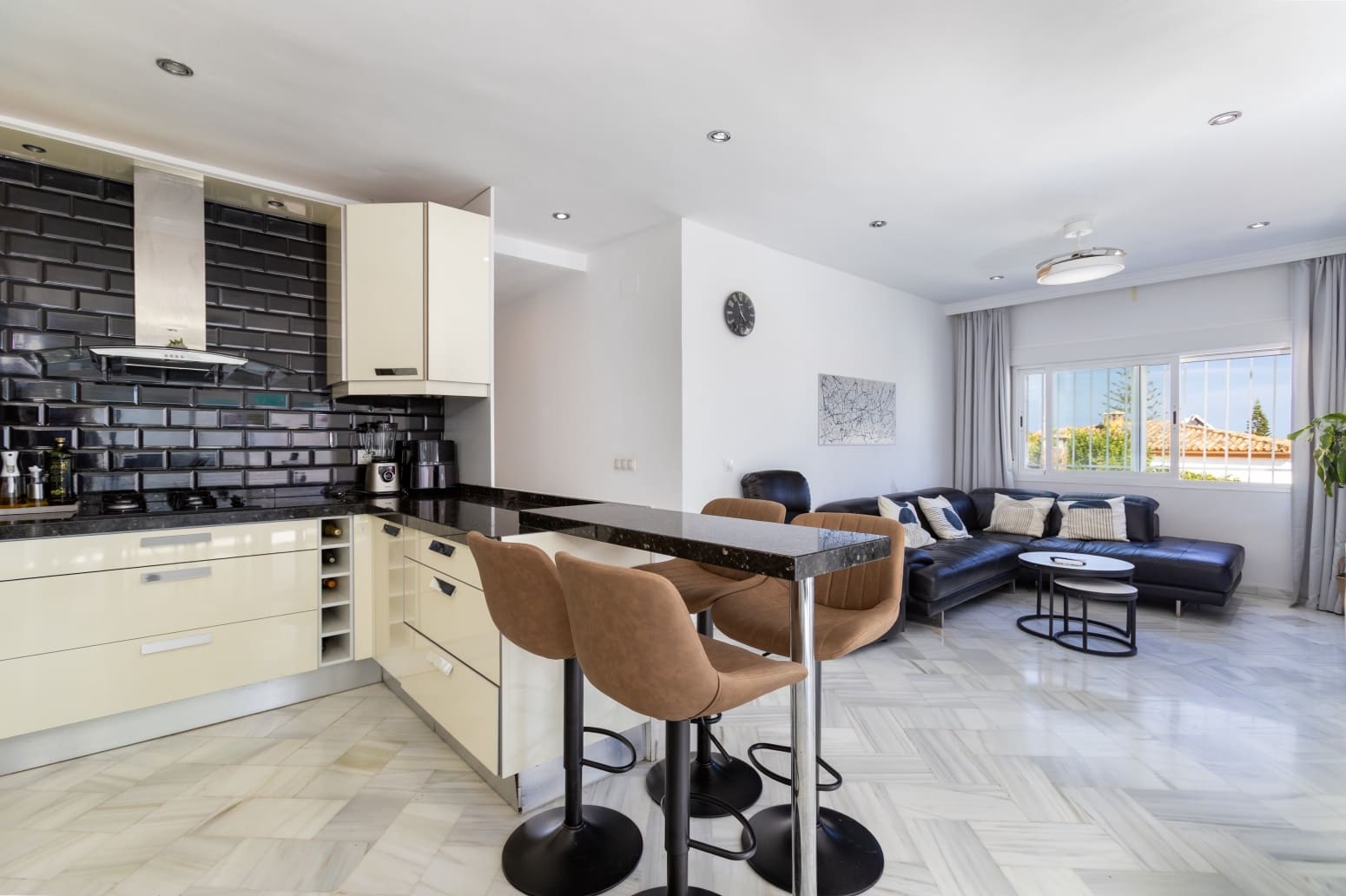 3 quarto Moradia para venda em Benalmadena com piscina - 599 000 € (Ref: 10098680)