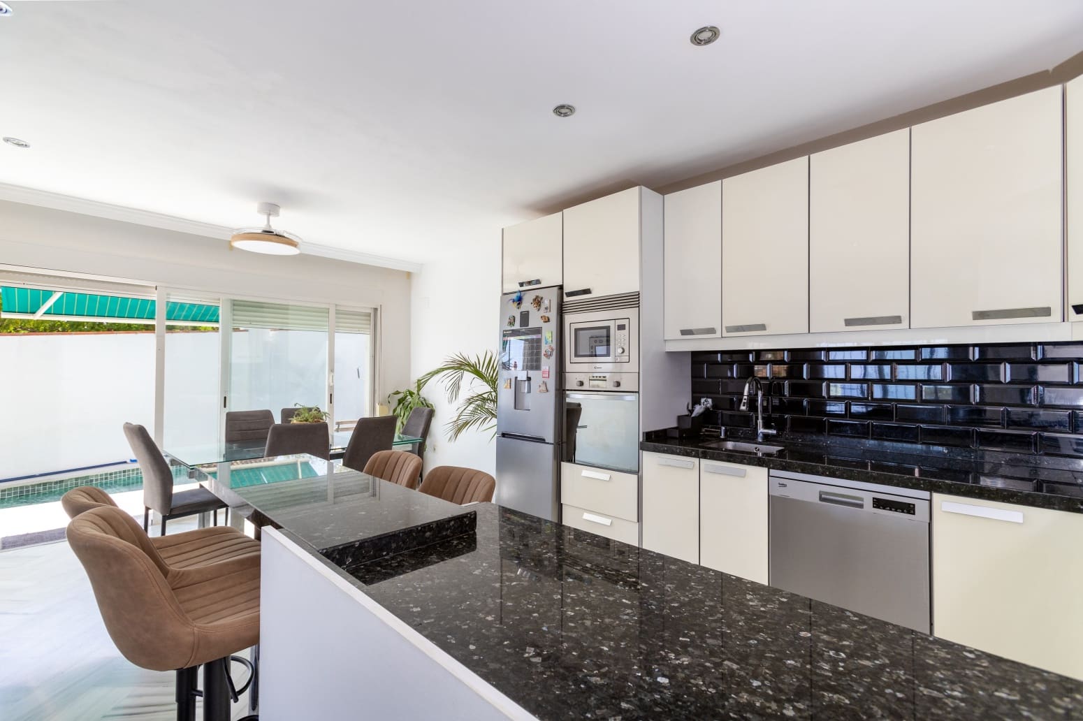 3 quarto Moradia para venda em Benalmadena com piscina - 599 000 € (Ref: 10098680)