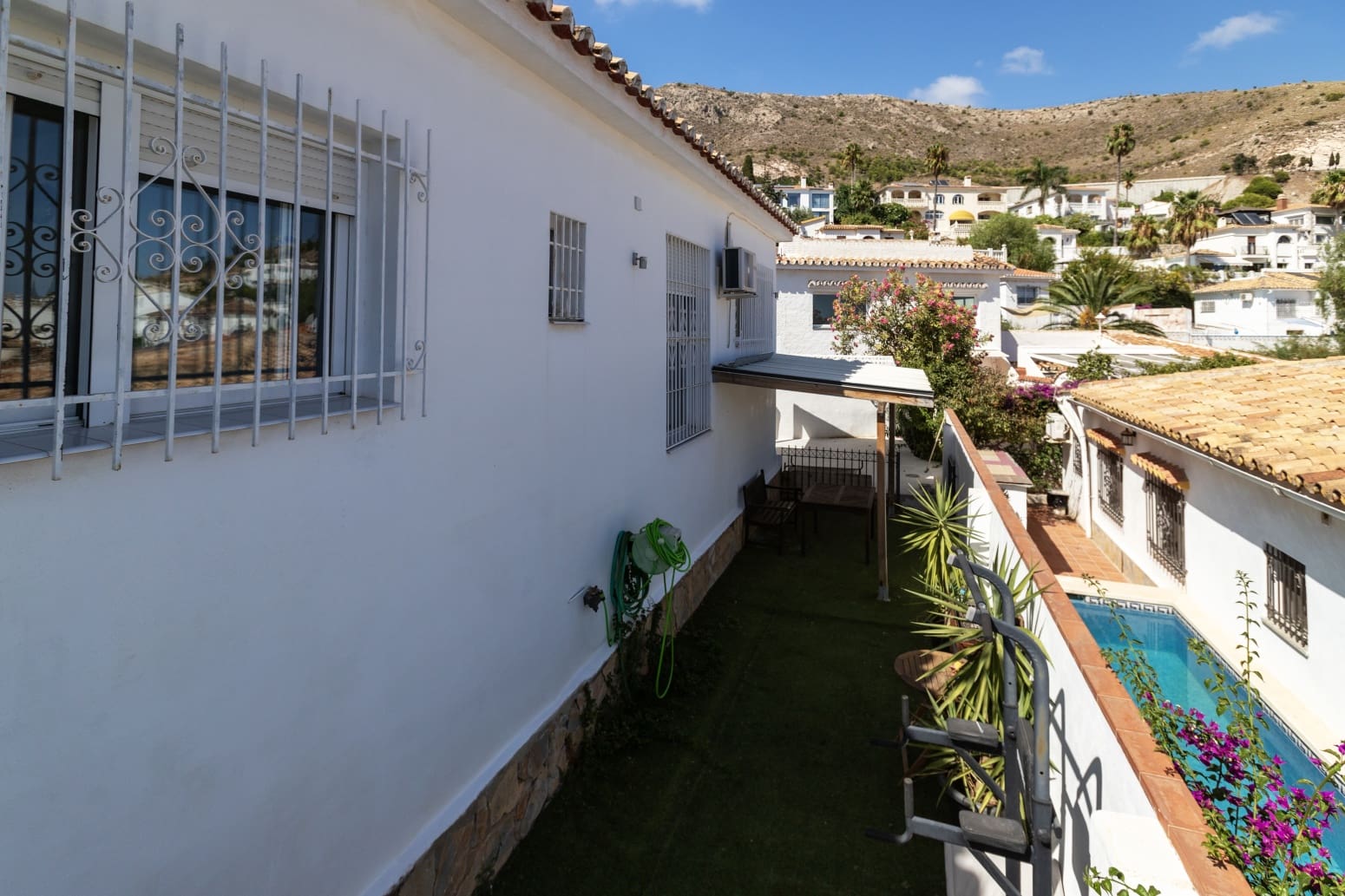 3 quarto Moradia para venda em Benalmadena com piscina - 599 000 € (Ref: 10098680)