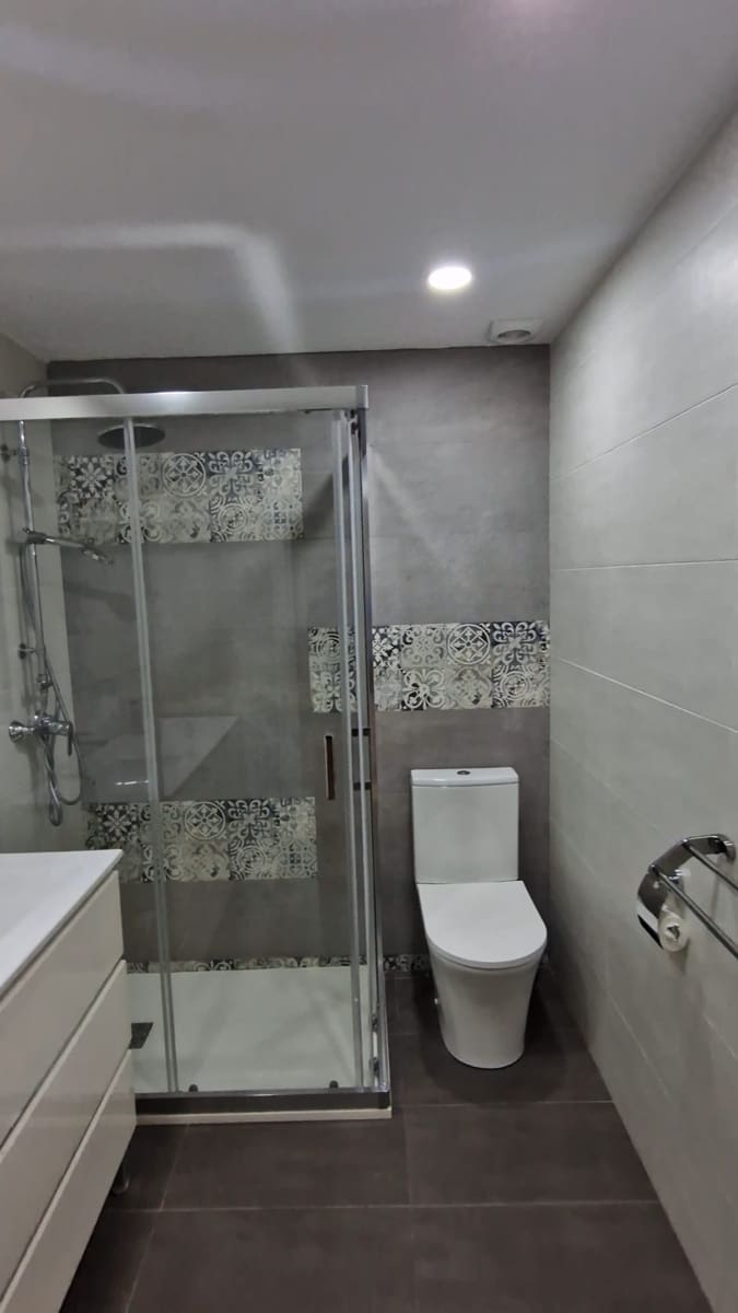 3 bedroom Flat for rent in Arroyo de la Miel with pool garage - € 1,650 (Ref: 10098681)