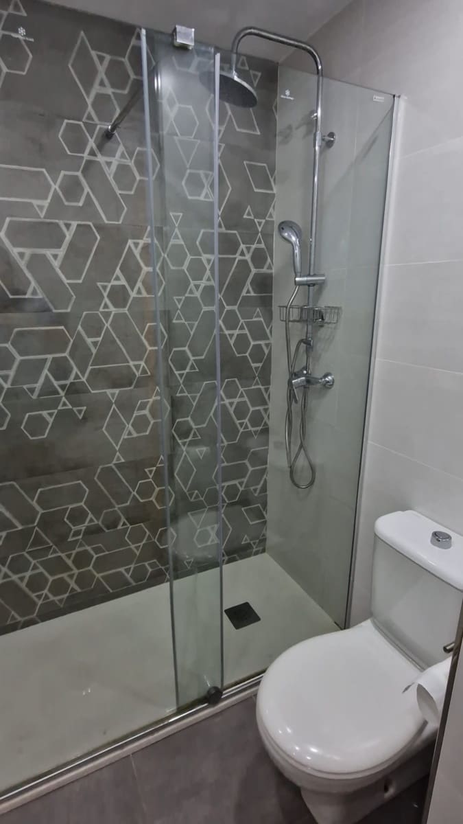 3 bedroom Flat for rent in Arroyo de la Miel with pool garage - € 1,650 (Ref: 10098681)