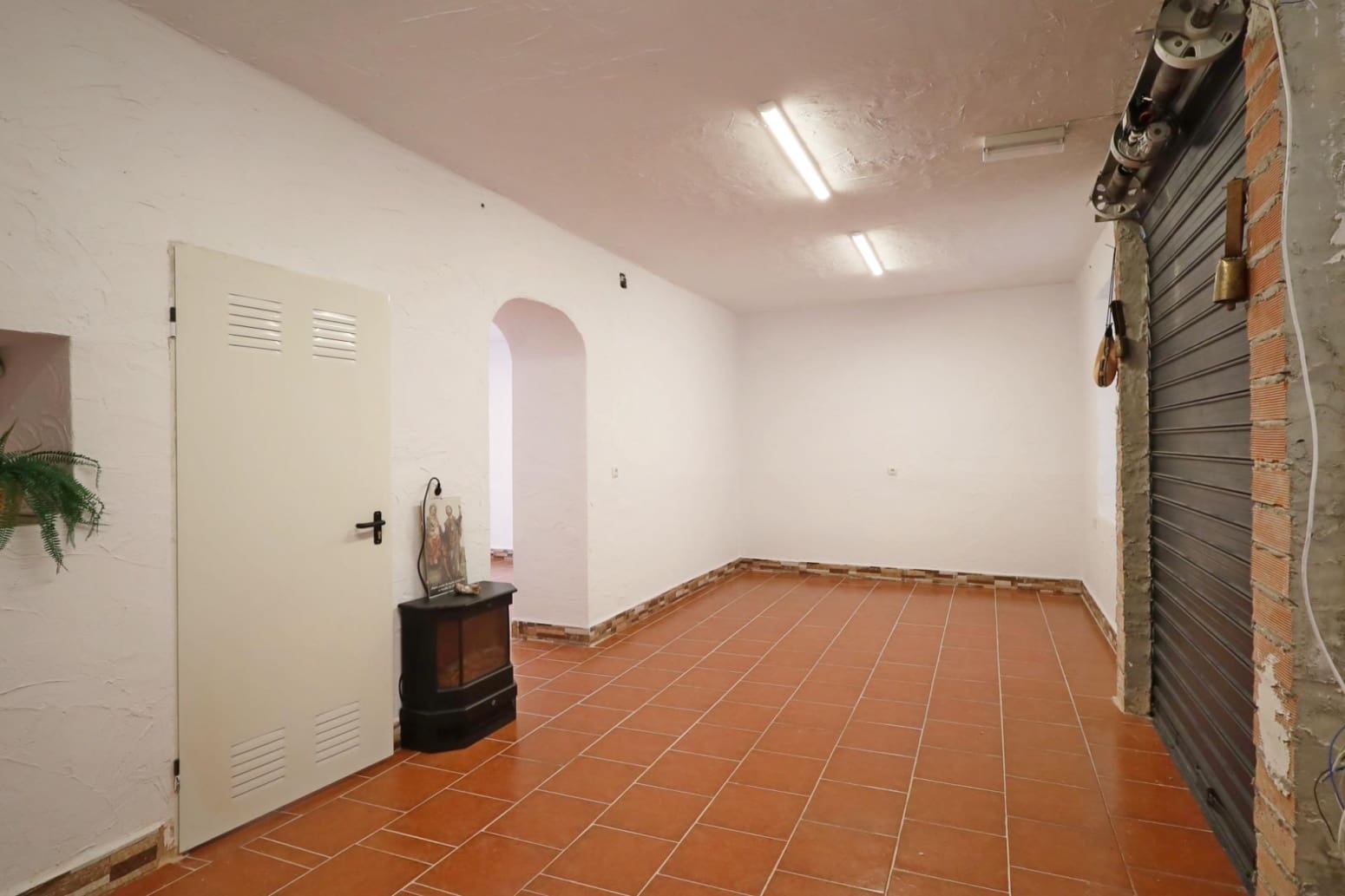 Kommersiell til leie i Benalmadena - € 1 300 (Ref: 10099028)