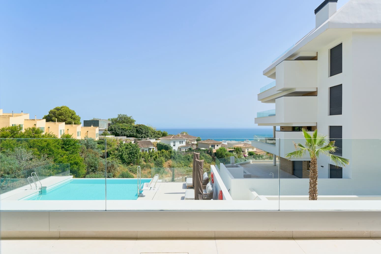 2 sovrum Lägenhet till salu i Fuengirola med pool garage - 645 000 € (Ref: 10101008)