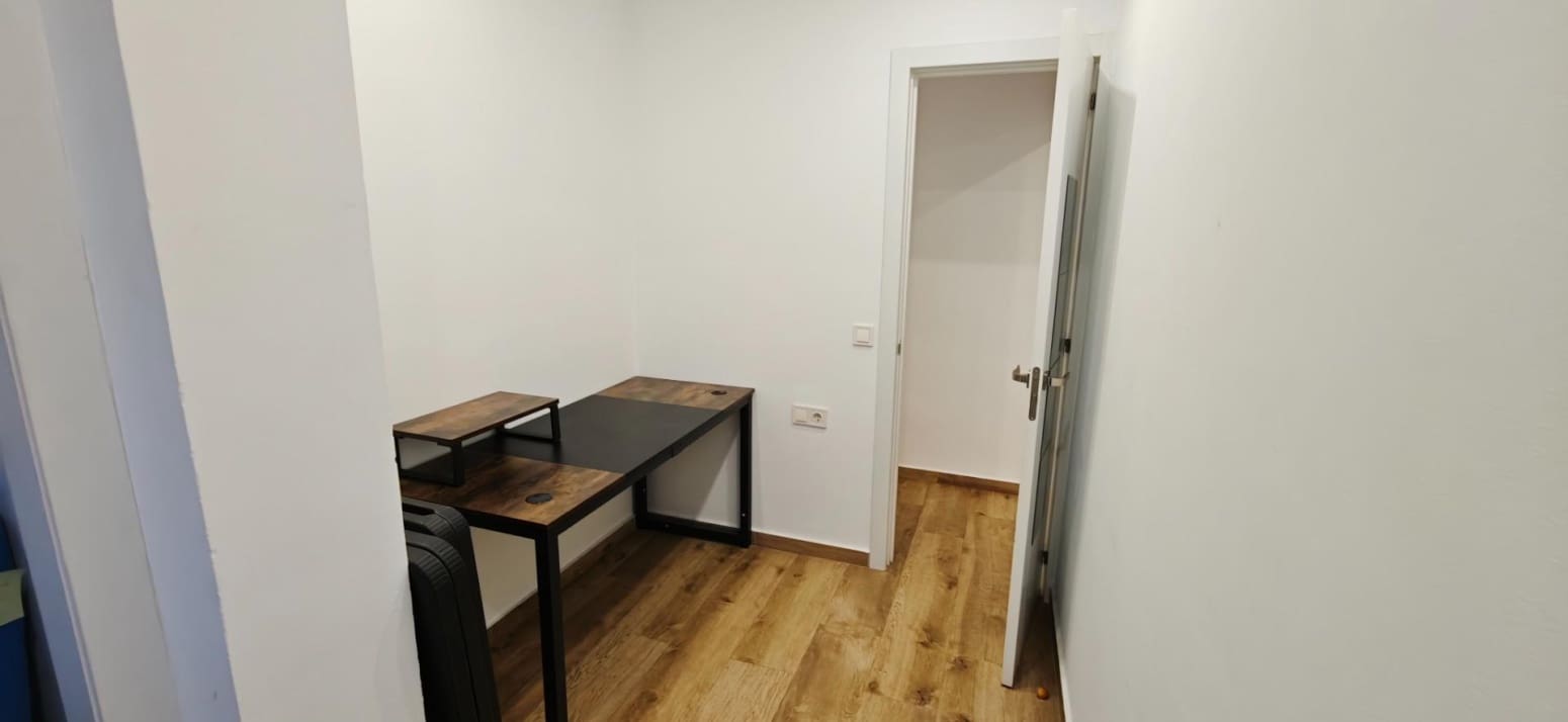 2 sovrum Lägenhet att hyra i Torremolinos - 1 200 € (Ref: 10120991)