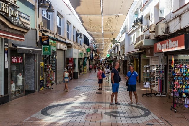 2 quarto Apartamento para venda em Torremolinos - 285 000 € (Ref: 10124845)