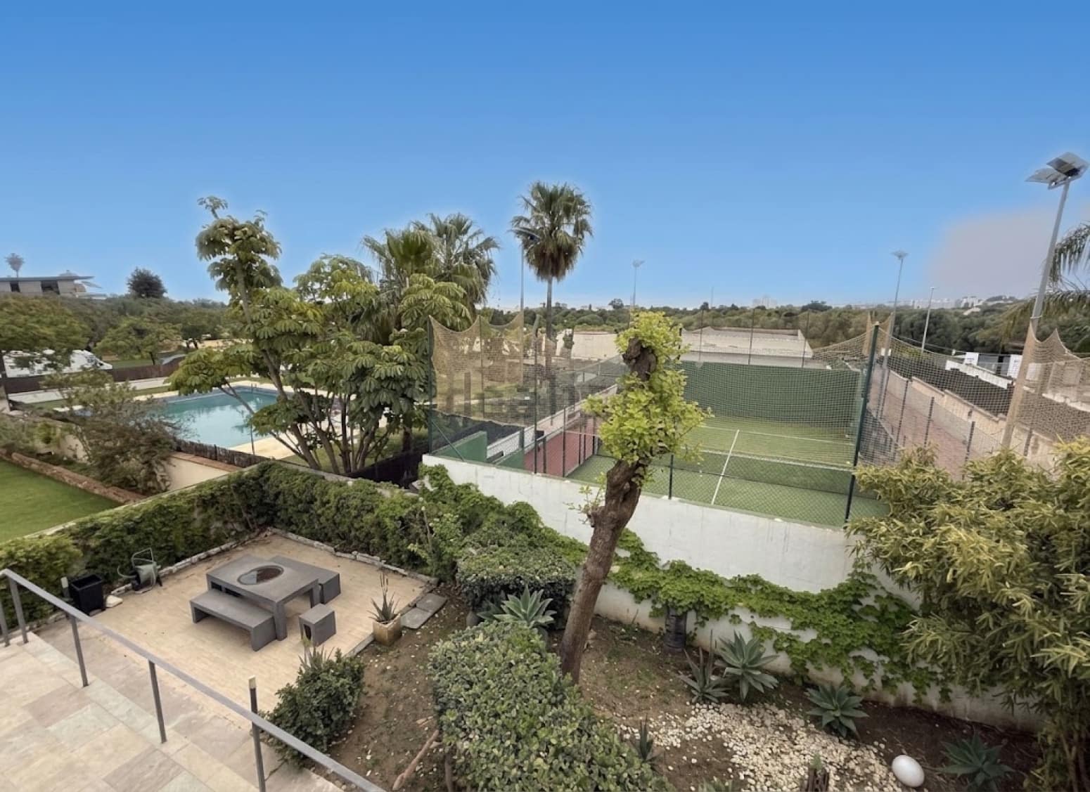 3 sypialnia Willa na sprzedaż w Miasto Malaga z basenem garażem - 795 000 € (Ref: 10176095)