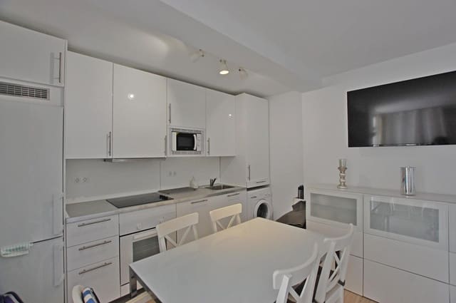 2 makuuhuone Huoneisto vuokrattavana paikassa Torremolinos - 1 200 € (Ref: 7534022)